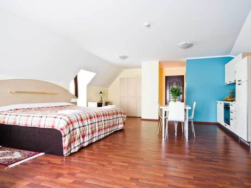 Aparthotel Autosole Riga Esterno foto