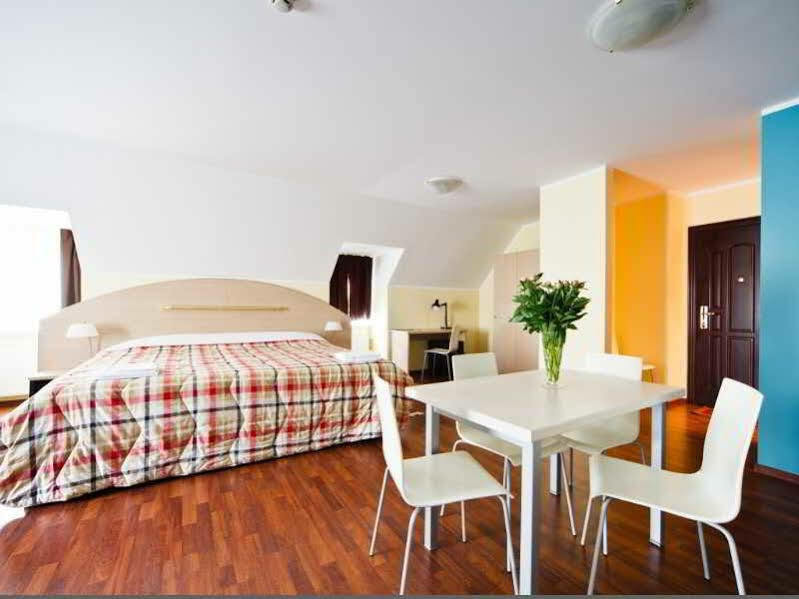 Aparthotel Autosole Riga Esterno foto
